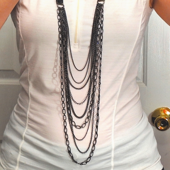 20s Style Necklace - Picture 5 of 15